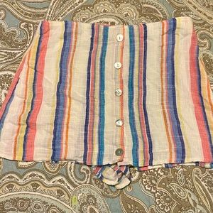 Forever 21 skort. Never worn. Super cute!!!